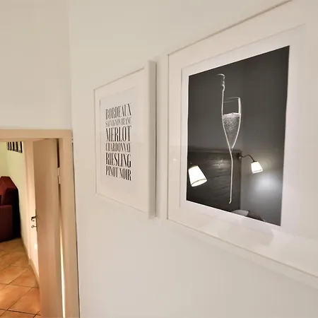 Wine Dolcetto Apartment