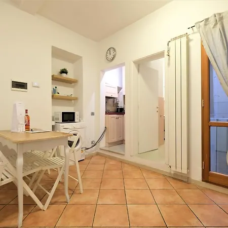 Apartment Wine Dolcetto Florenz